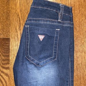 Women’s Guess - MidRise Jeans - Medium/Dark Wash
